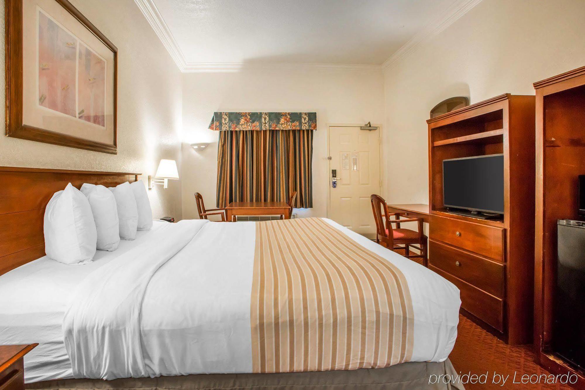 ايغ هاربور تاونشيب Hometowne Studios By Red Roof Egg Harbor-Atlantic City Airport المظهر الخارجي الصورة