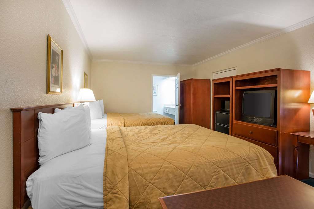 ايغ هاربور تاونشيب Hometowne Studios By Red Roof Egg Harbor-Atlantic City Airport الغرفة الصورة
